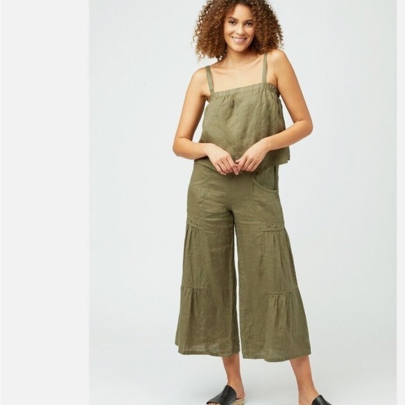 XCVI Pants - XCVI Cleon Flounce  100% linen Jumpsuit size small NWT